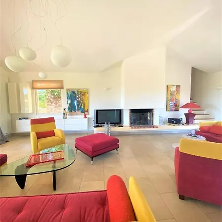 Villa Pin' Arte *